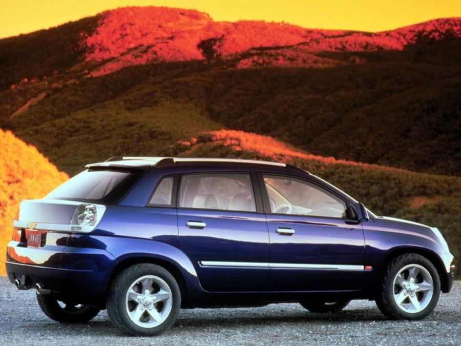  Chevrolet Traverse Concept 2000 года  (фото 3 из 6)